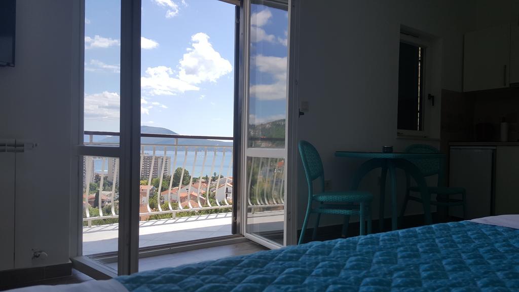Apartments La Dolce Vita Херцег-Нови Экстерьер фото
