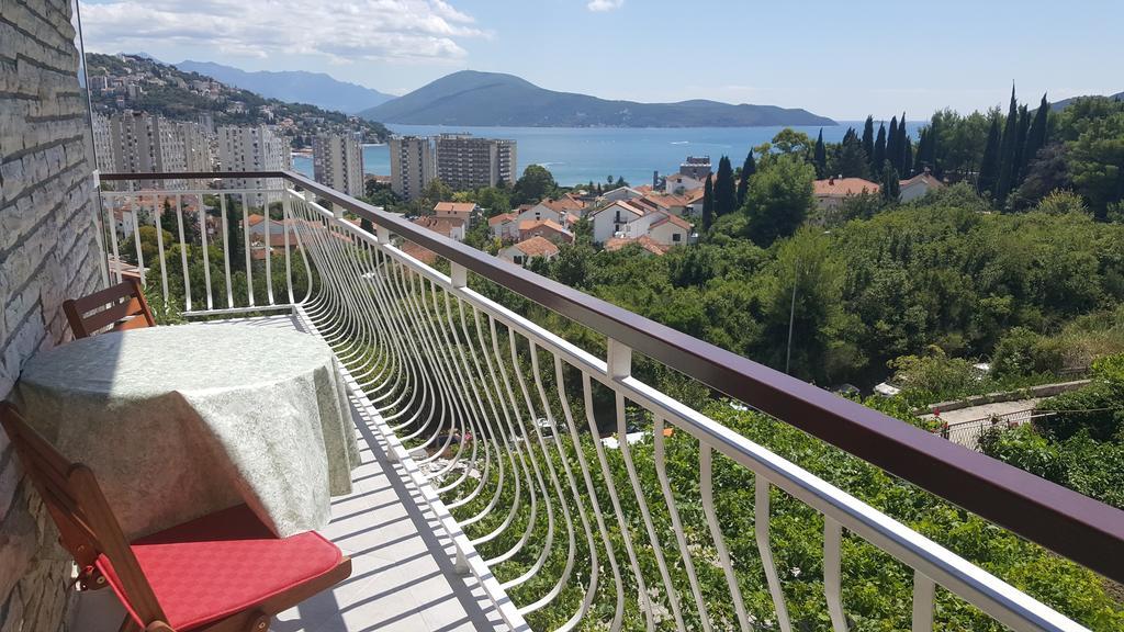 Apartments La Dolce Vita Херцег-Нови Экстерьер фото